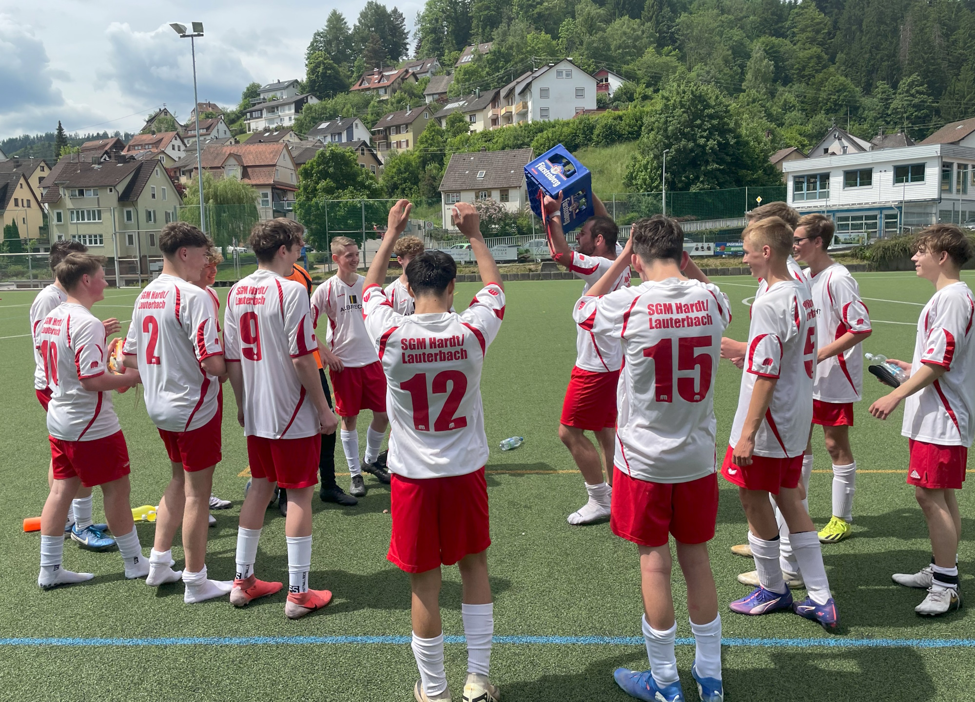 Die B-Jugend feiert die Meisterschaft