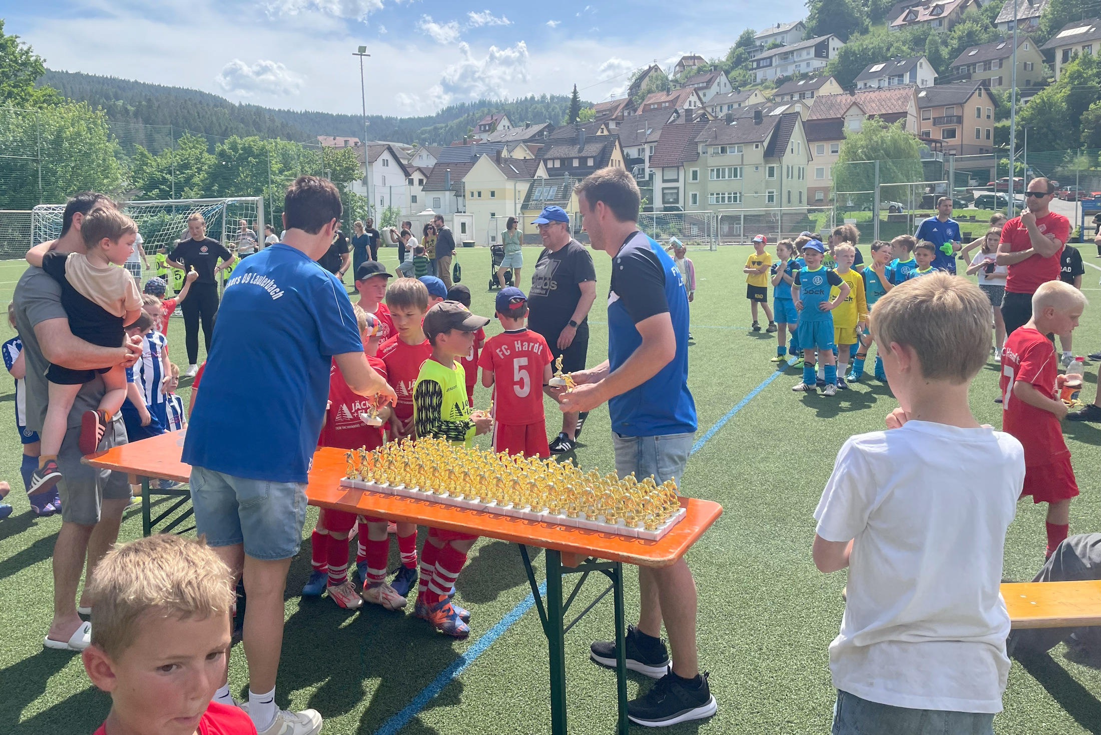 Kinderspieltag anlsslich der Sportheimeinweihung