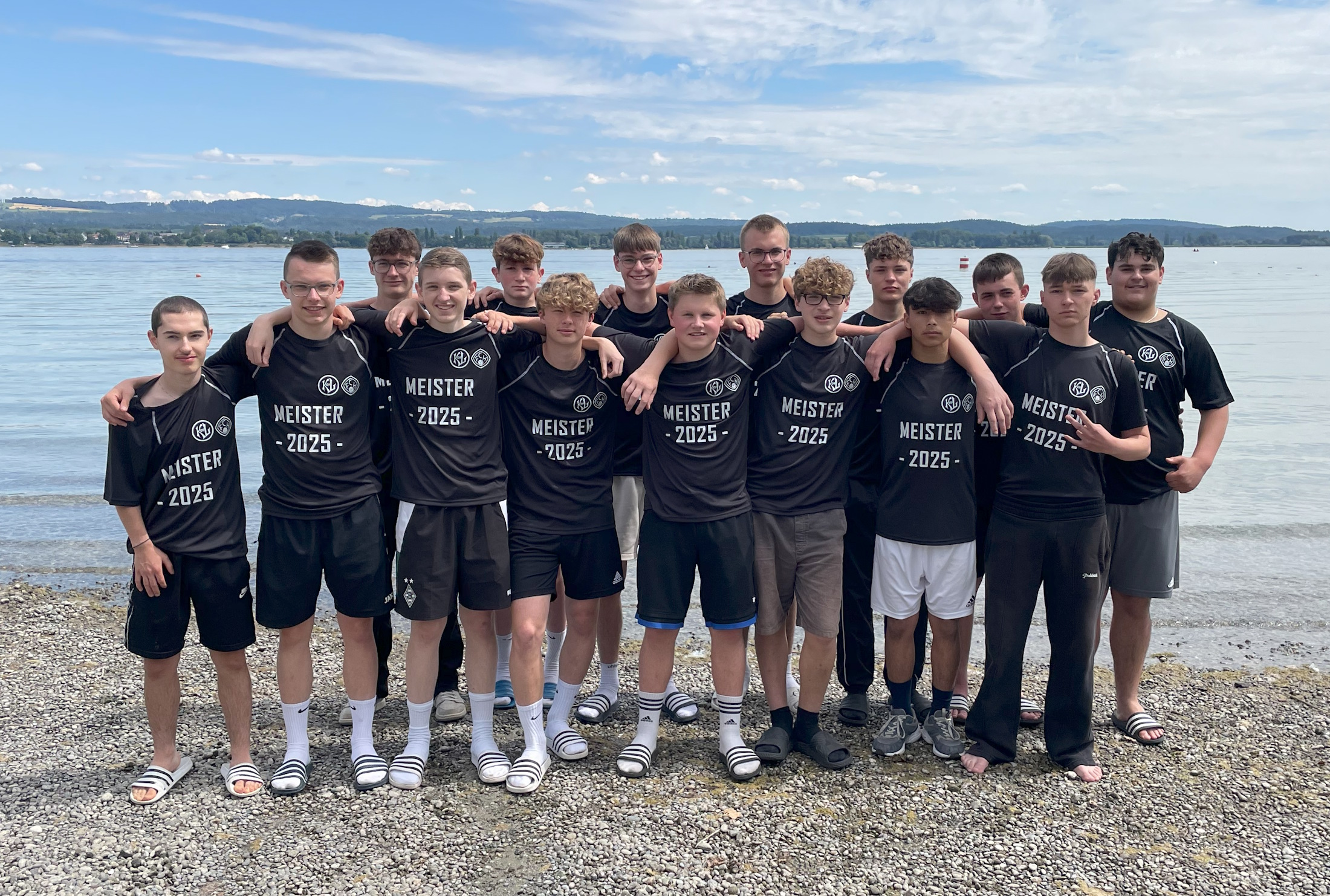 Gruppenfoto der B-Jugend ohne die Trainer