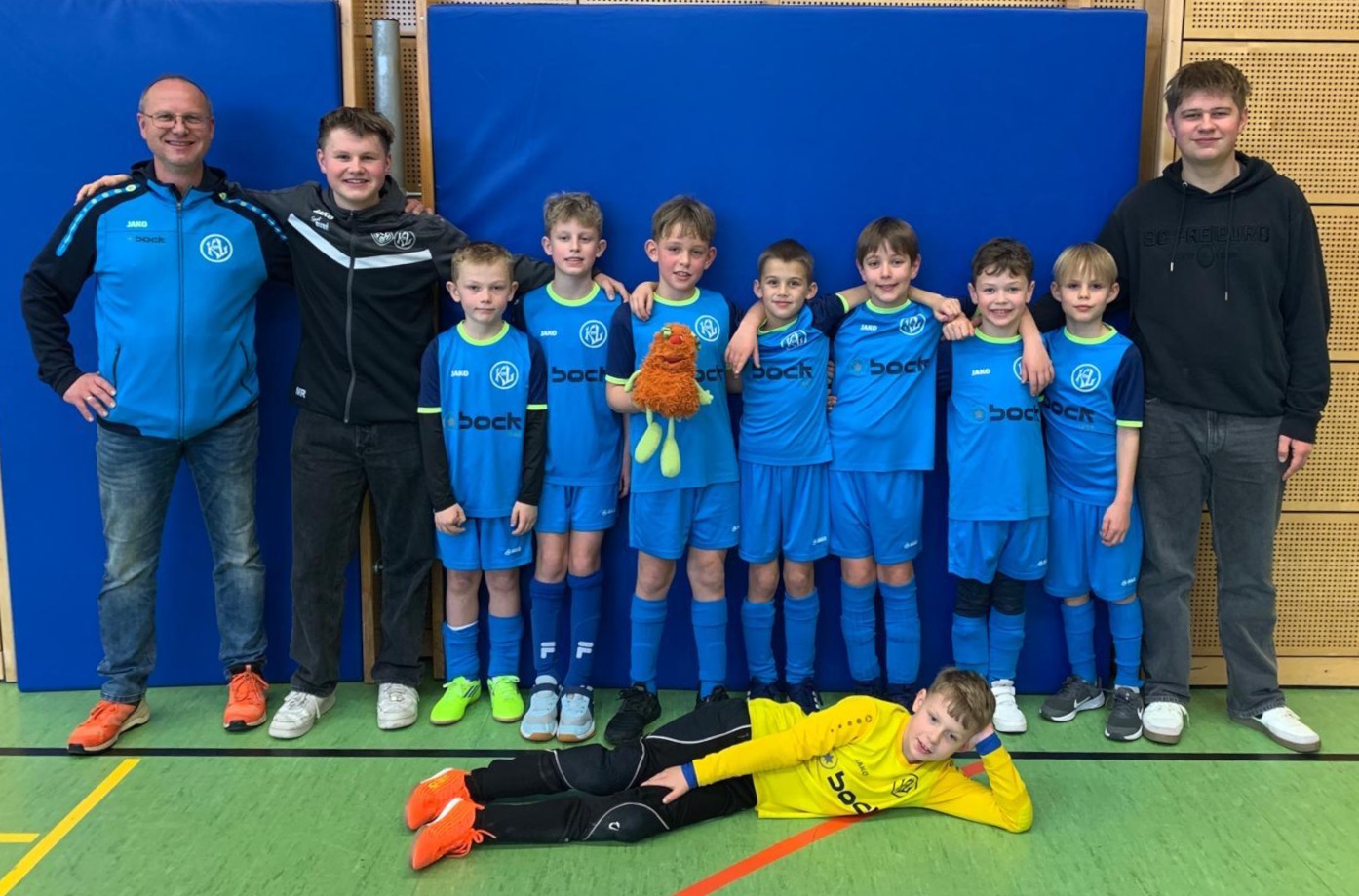 E-Jugend beim ersten Hallenspieltag in Aichhalden